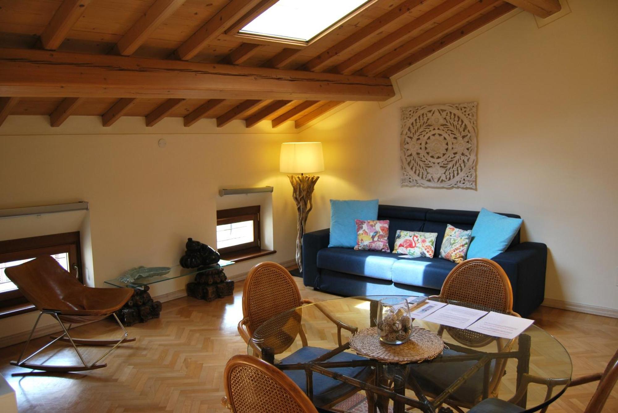 Attic 1 Centro Storico Peschiera del Garda Exterior foto